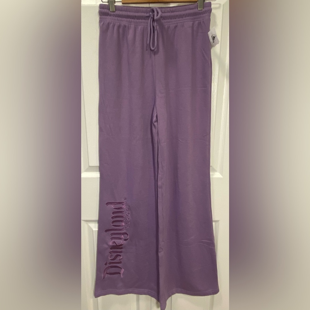 NWT Disneyland Resort Wide Leg Lounge Pants Embroidered Purple Size SMALL